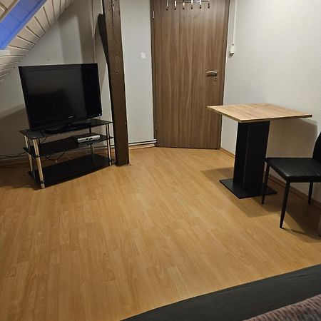 אושרסלבן Monteurzimmer Und Pension - Ampfurth מראה חיצוני תמונה