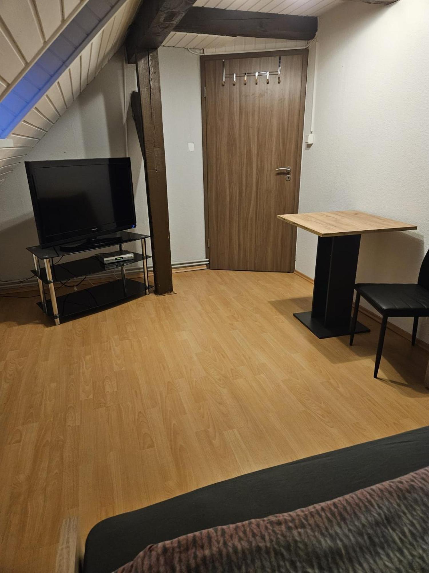 אושרסלבן Monteurzimmer Und Pension - Ampfurth מראה חיצוני תמונה